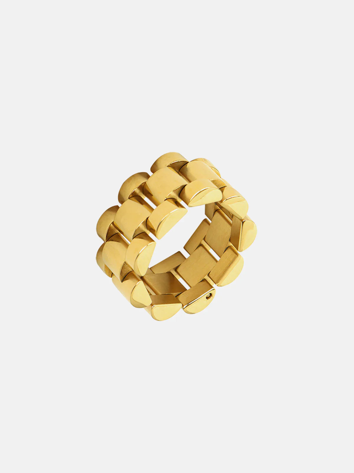 Lisha Secret Holds Ring