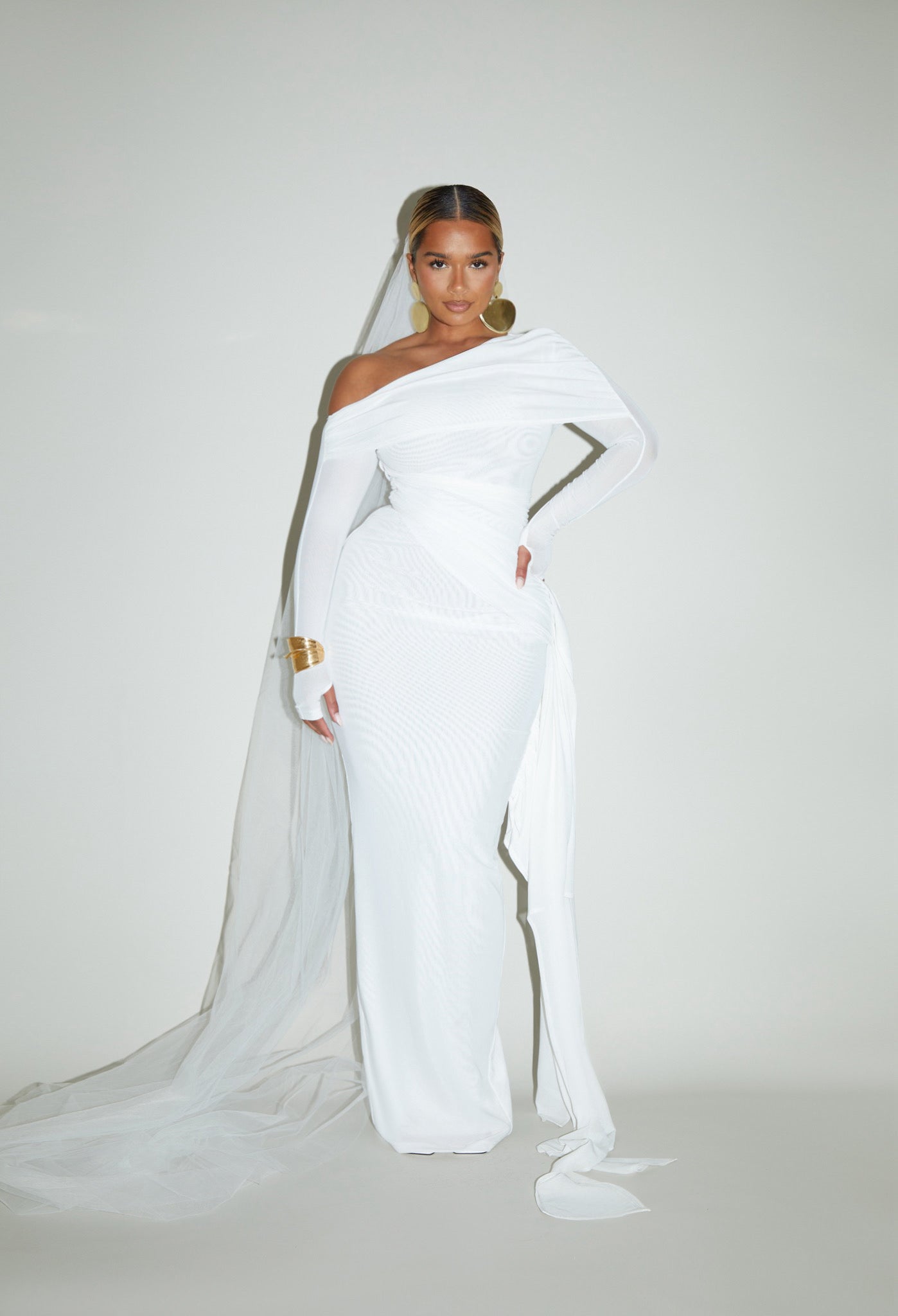 Verella Mesh Maxi Dress