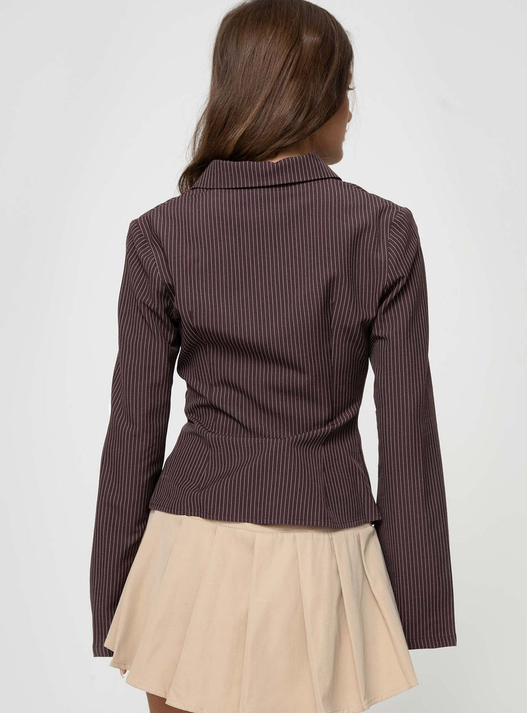 Ida Retro Slim-Fit Flared Sleeves Top