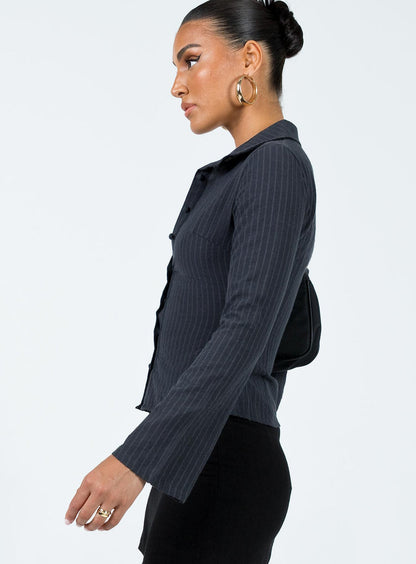 Ida Retro Slim-Fit Flared Sleeves Top